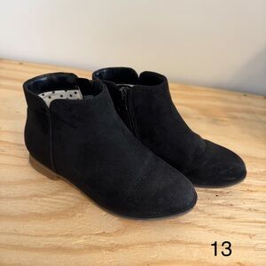 Cat & Jack | Black Suede Ankle Boots | Classic Zip Side Booties